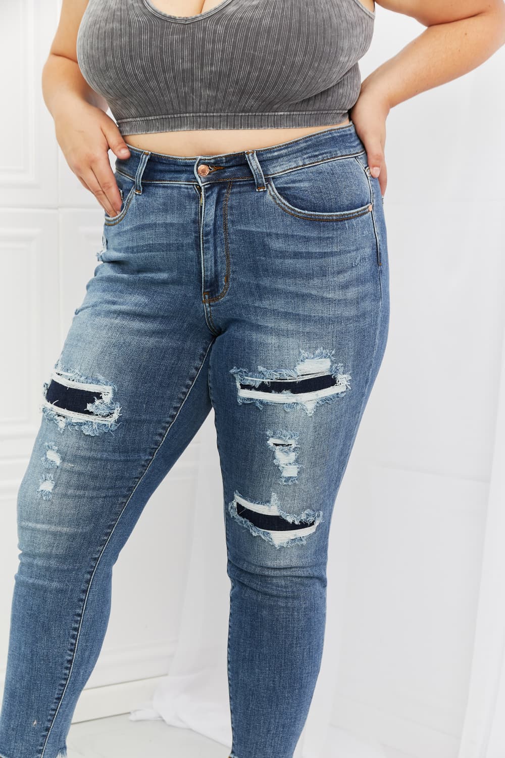 Judy Blue Dahlia Distressed Patch Jeans