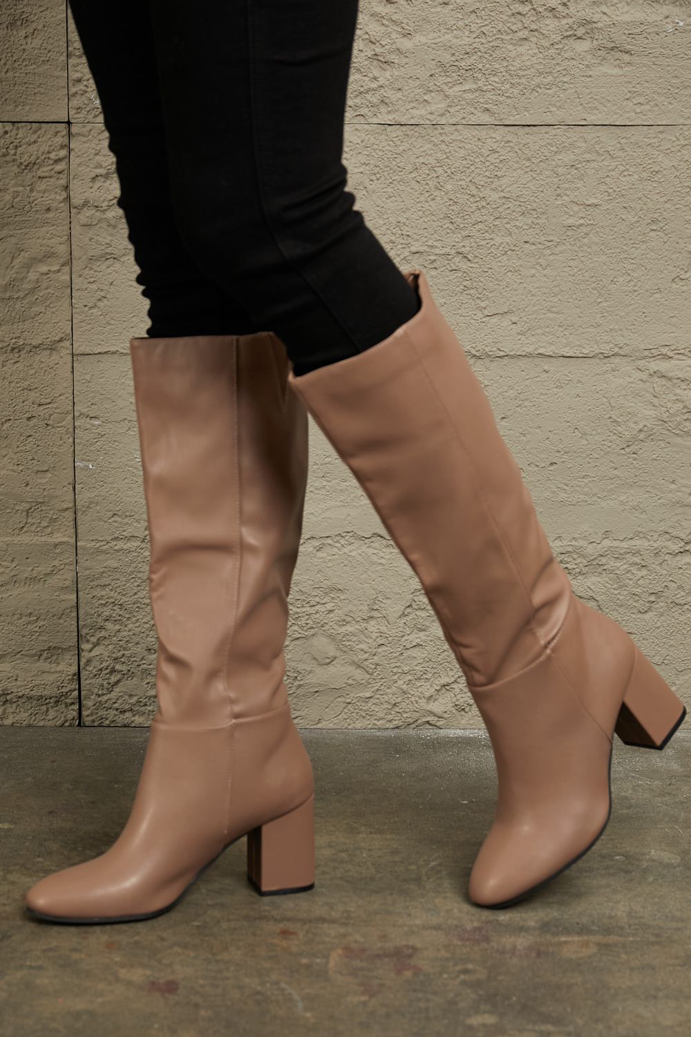 East Corp Block Heel Knee High Boots