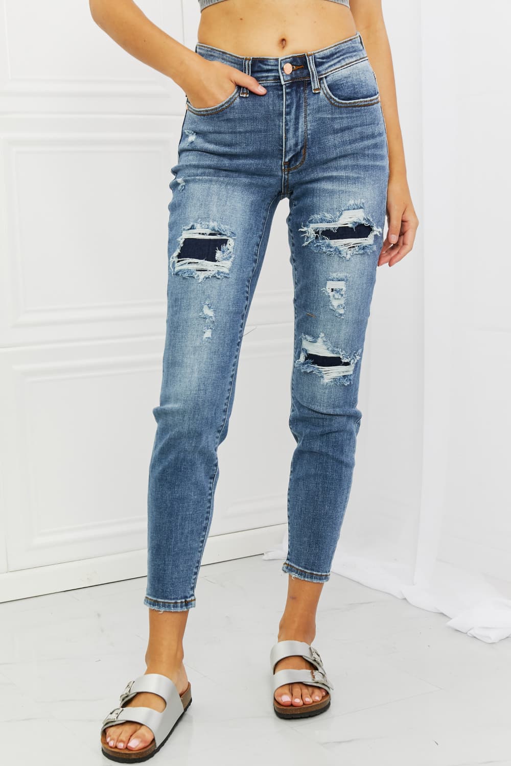 Judy Blue Dahlia Distressed Patch Jeans